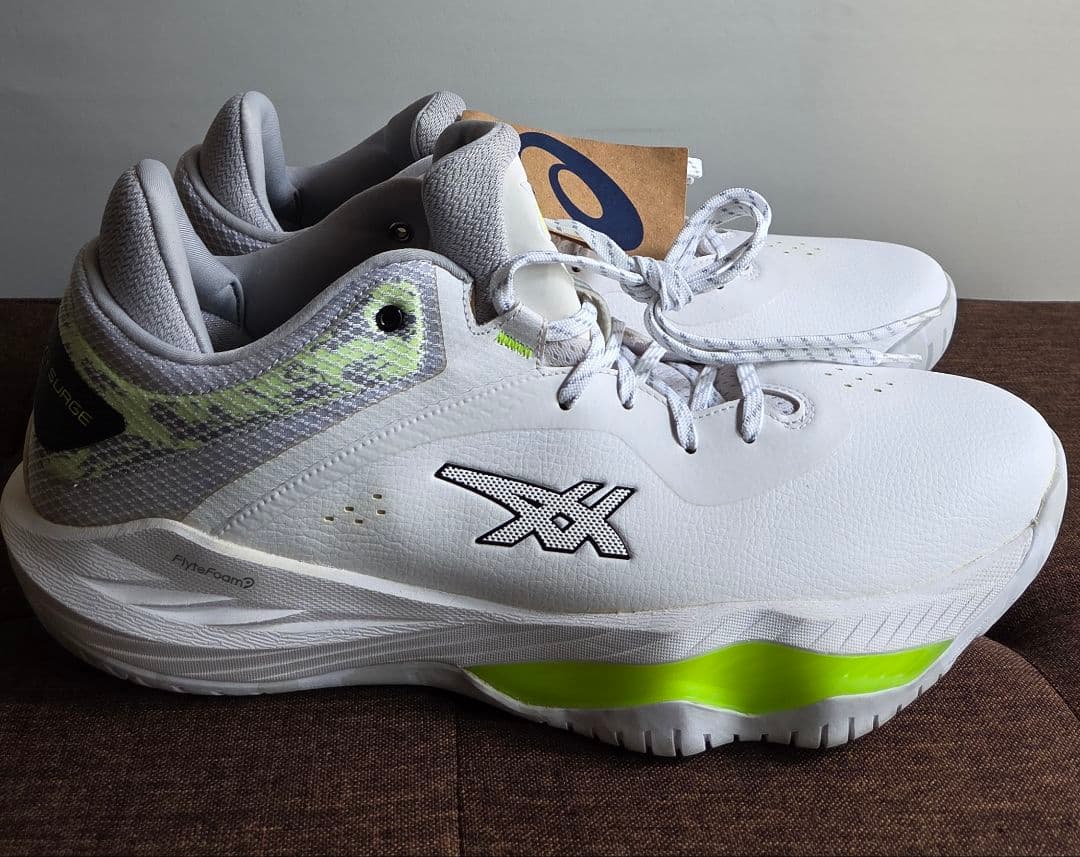 新品・未使用・タグ付き‼️アシックス(asics) NOVA SURGE LOW — image 3