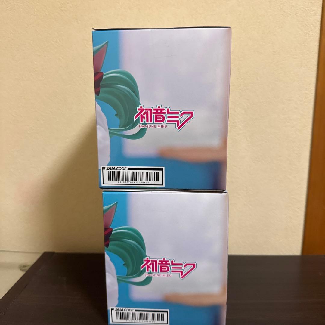 送料込み 新品未開封 初音ミク 猫耳Tシャツ 2個 — image 4