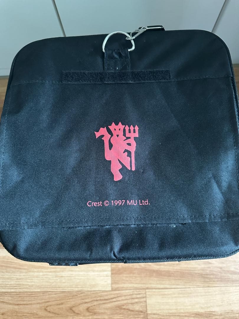 【中古】Man Utdロゴ入りペット用キャリーバッグ ブラック — image 4