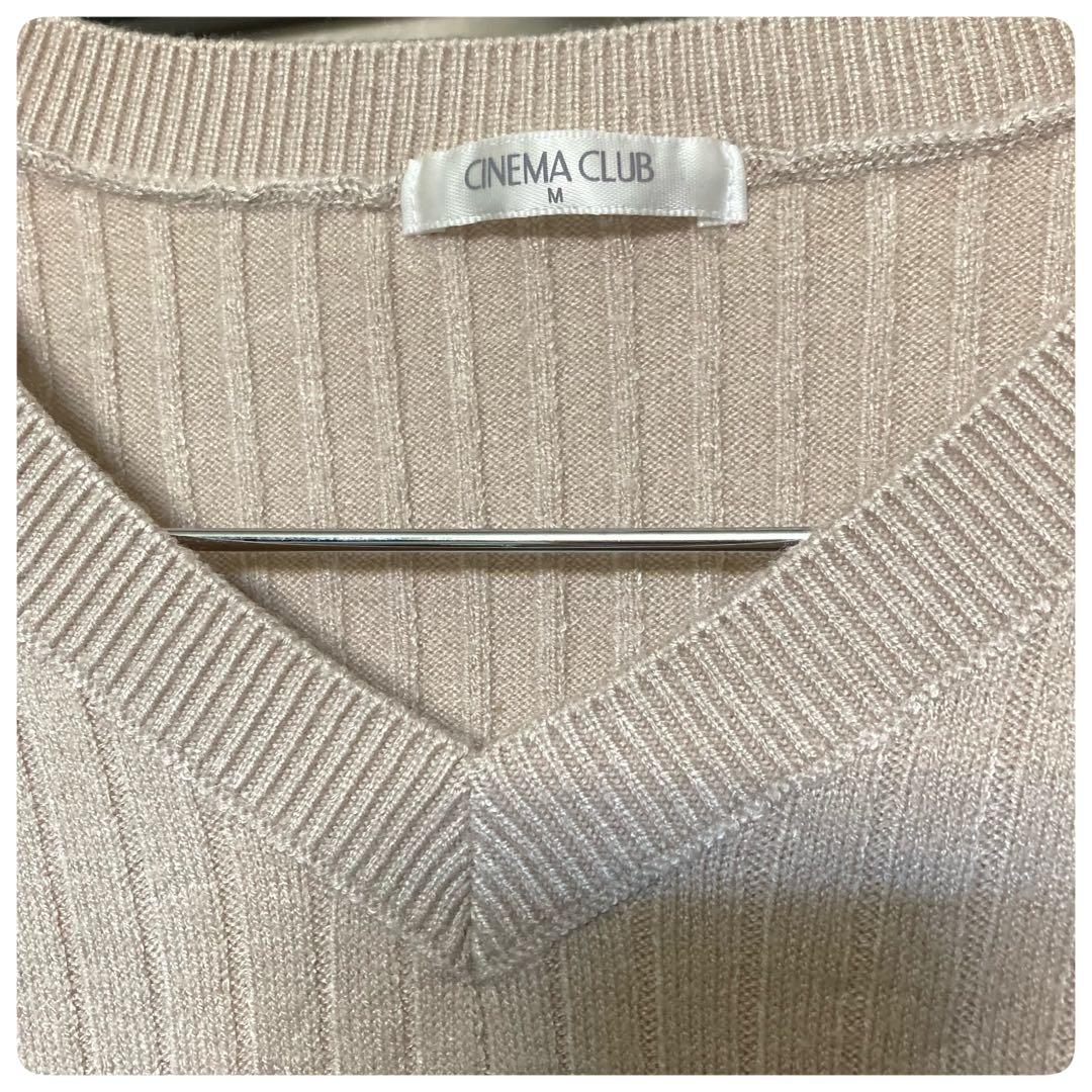 美品✨CINEMACLUB リブニット ベージュ M 上品 清楚 Vネック 長袖 — image 2