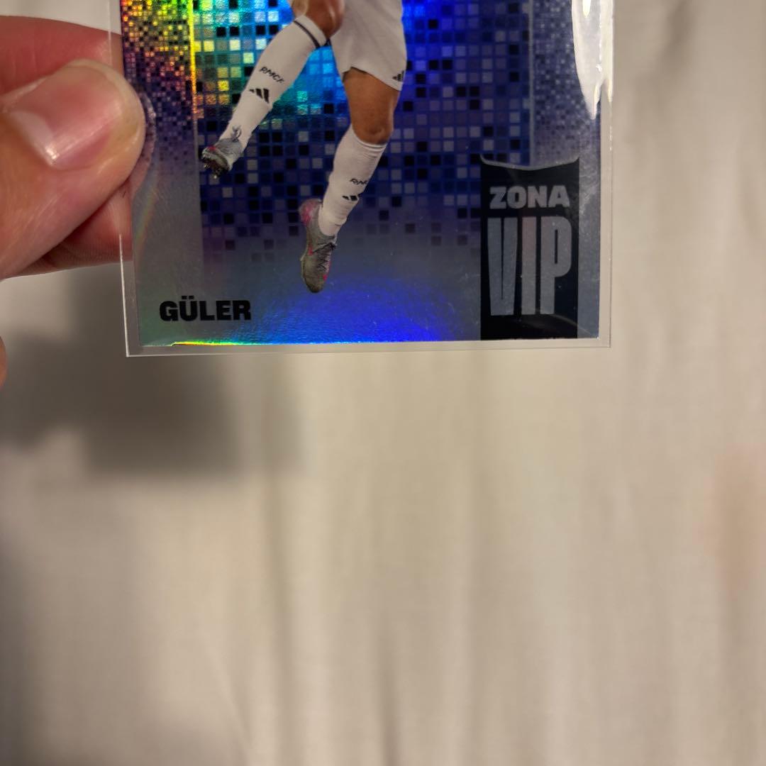 2025-26 Panini Megacracks ギュレル — image 3
