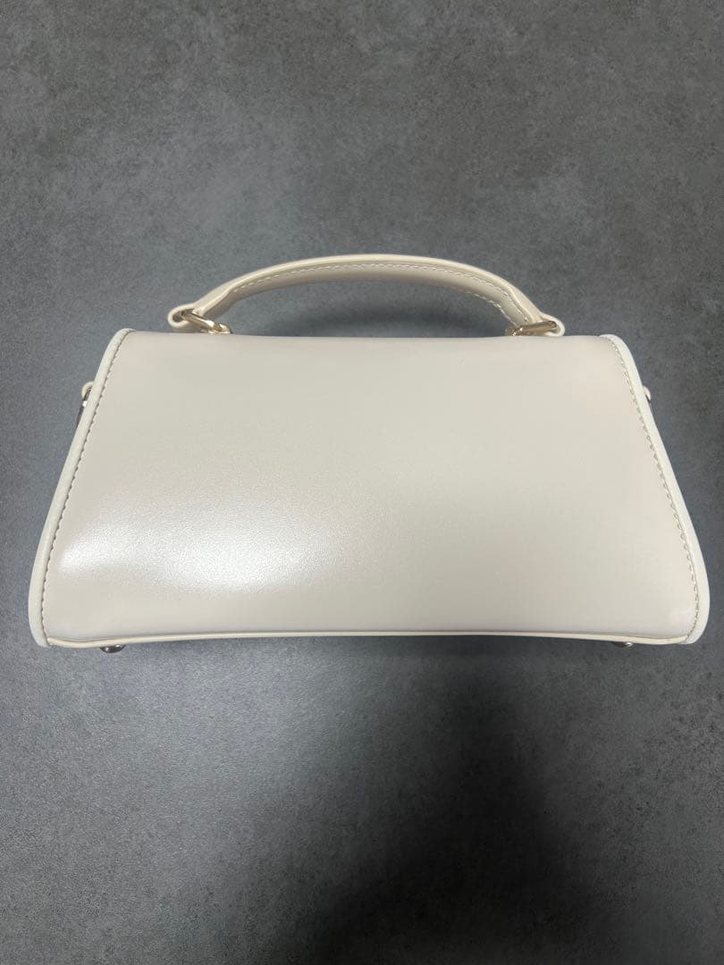 RANDA（ランダ）2WAYフラップロックバッグ （WHITE） — image 2