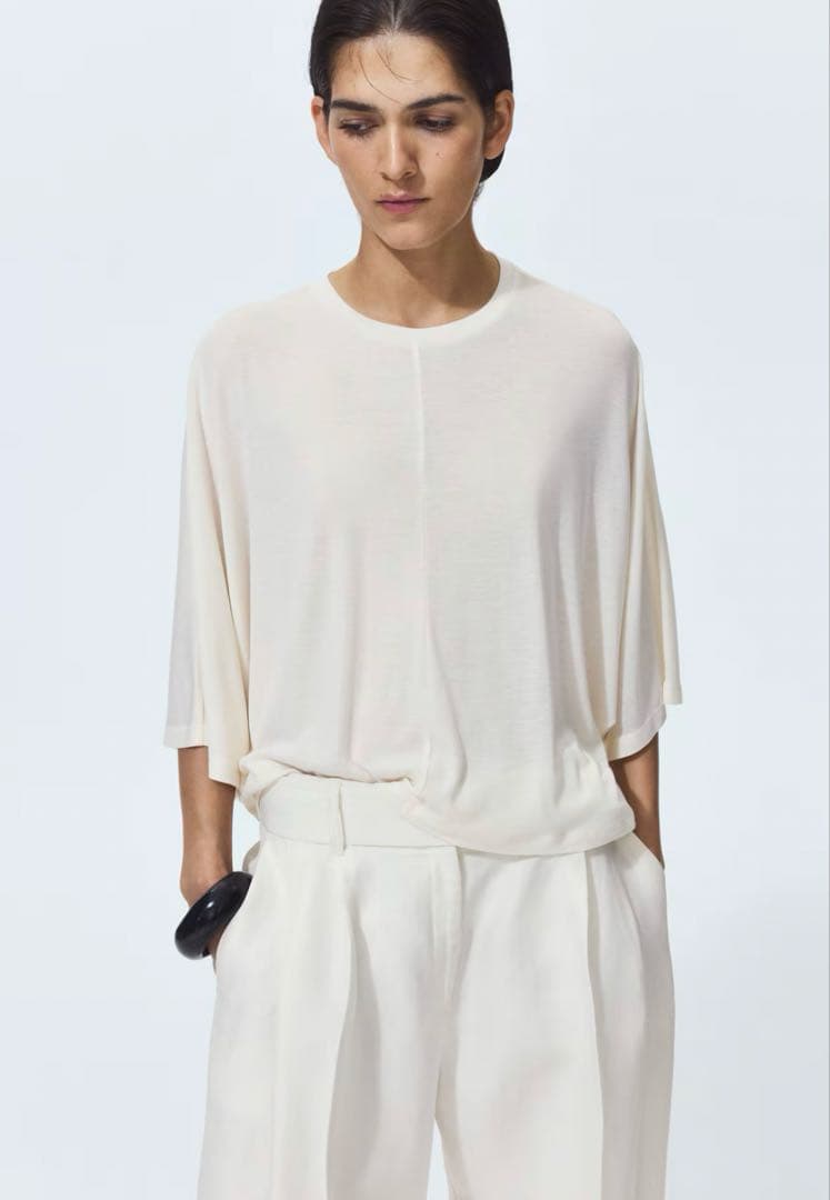 ★新品★人気ブランド！H&M バットウイングスリーブTシャツ — image 3
