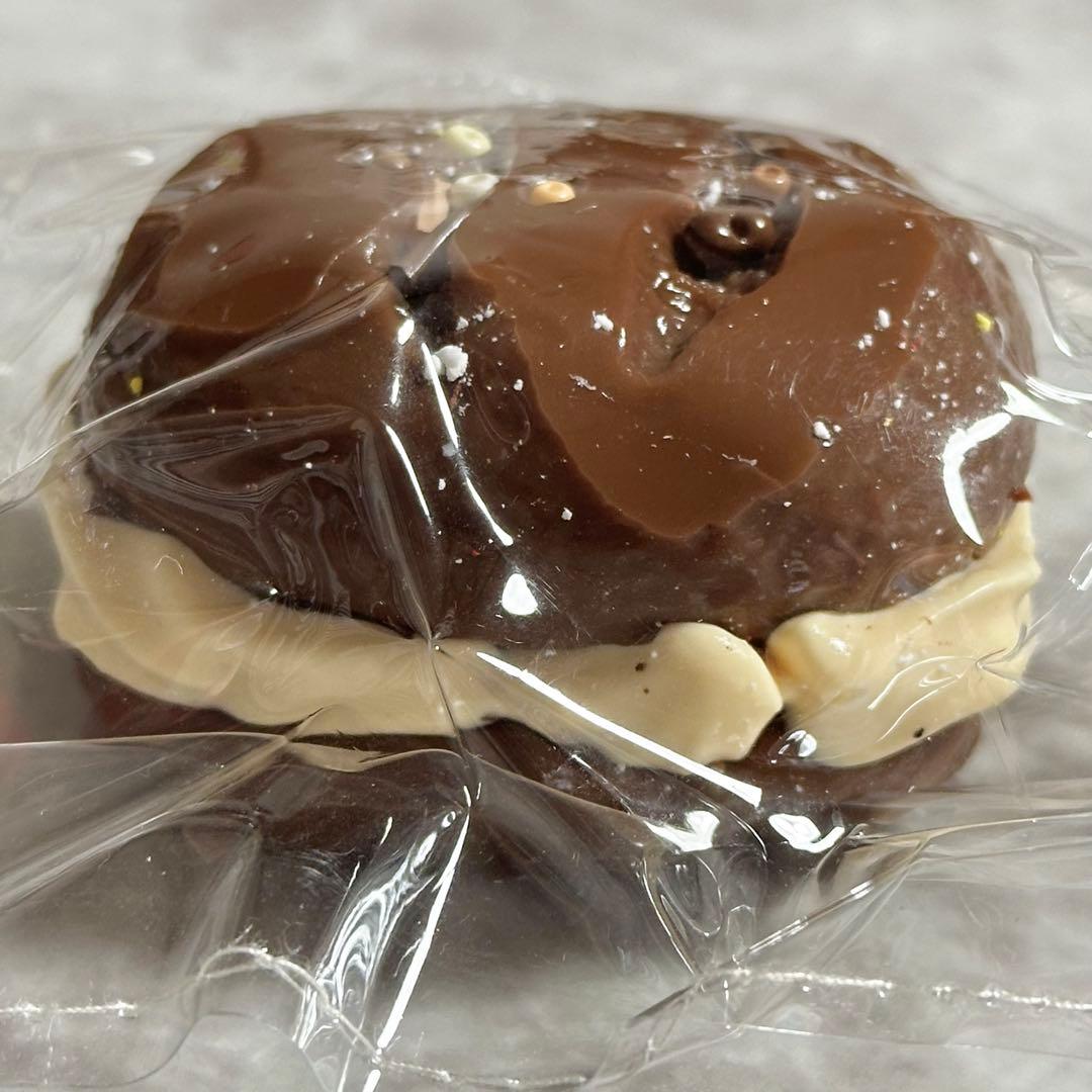 momoco スクイーズ　チョコ　クリームサンド — image 2