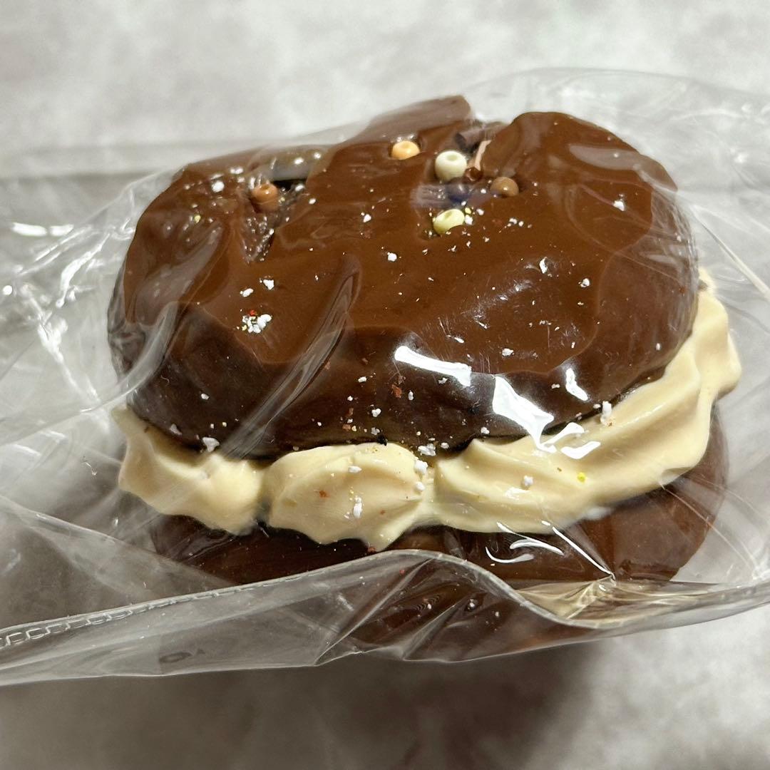 momoco スクイーズ　チョコ　クリームサンド — image 4