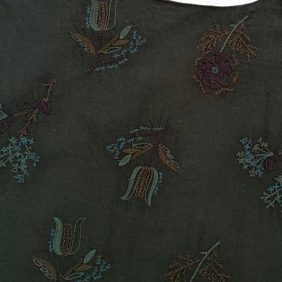 新品　tukuroi by SUNVALLEY 綿麻ローン総柄刺繍ベスト — image 2