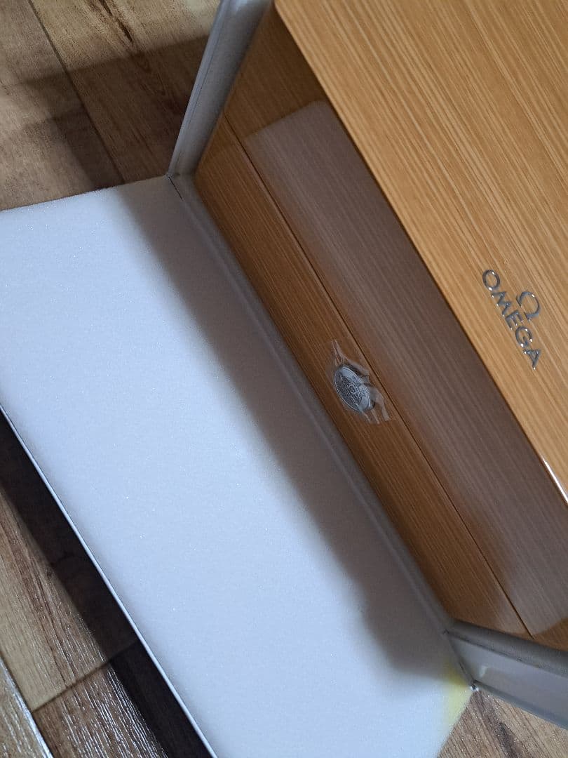 OMEGA 純正 木製 ウォッチボックス　３個セット — image 5