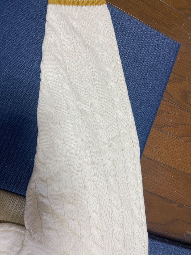 ニット　(GU ハリーポッターコラボ　ハッフルパフ　Mサイズ) — image 4