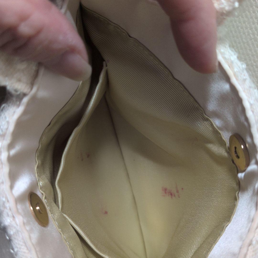 【お値下げ】GaJess ホワイト スパンコールハンドバック — image 3