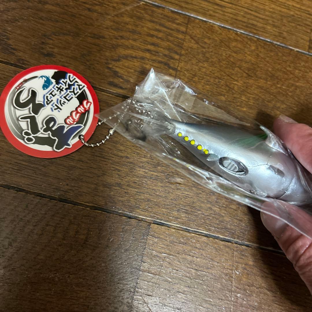 ブルブルまぐろ マスコットフィギュア キーホルダー — image 3