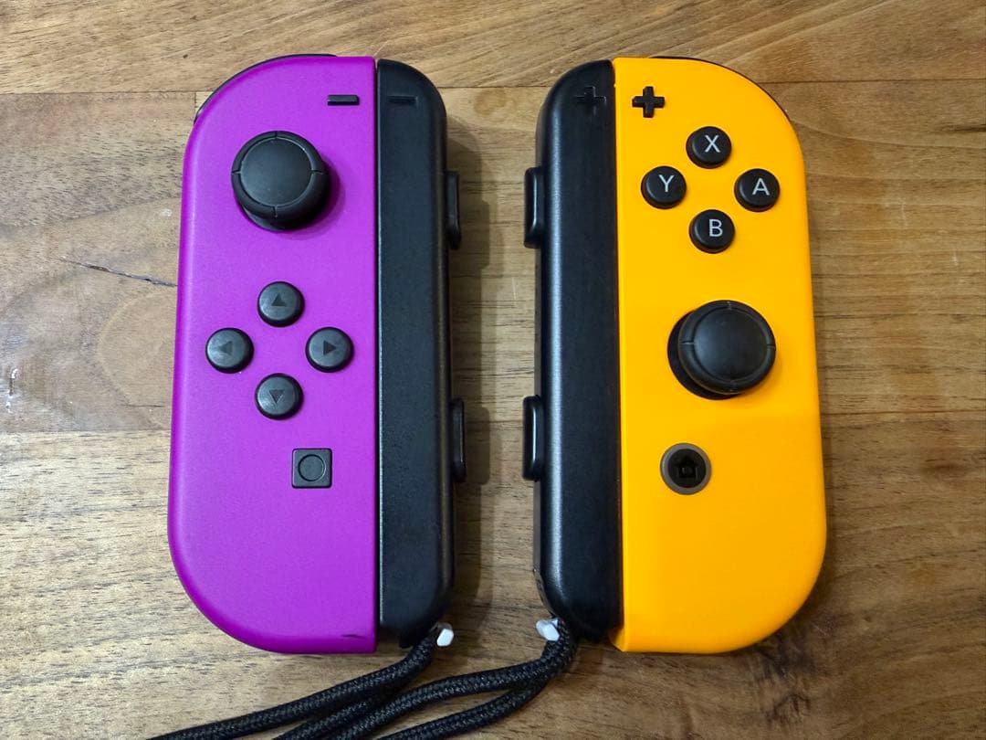 Nintendo Switch (L)ネオンパープル / (R) ネオンオレンジ — image 2