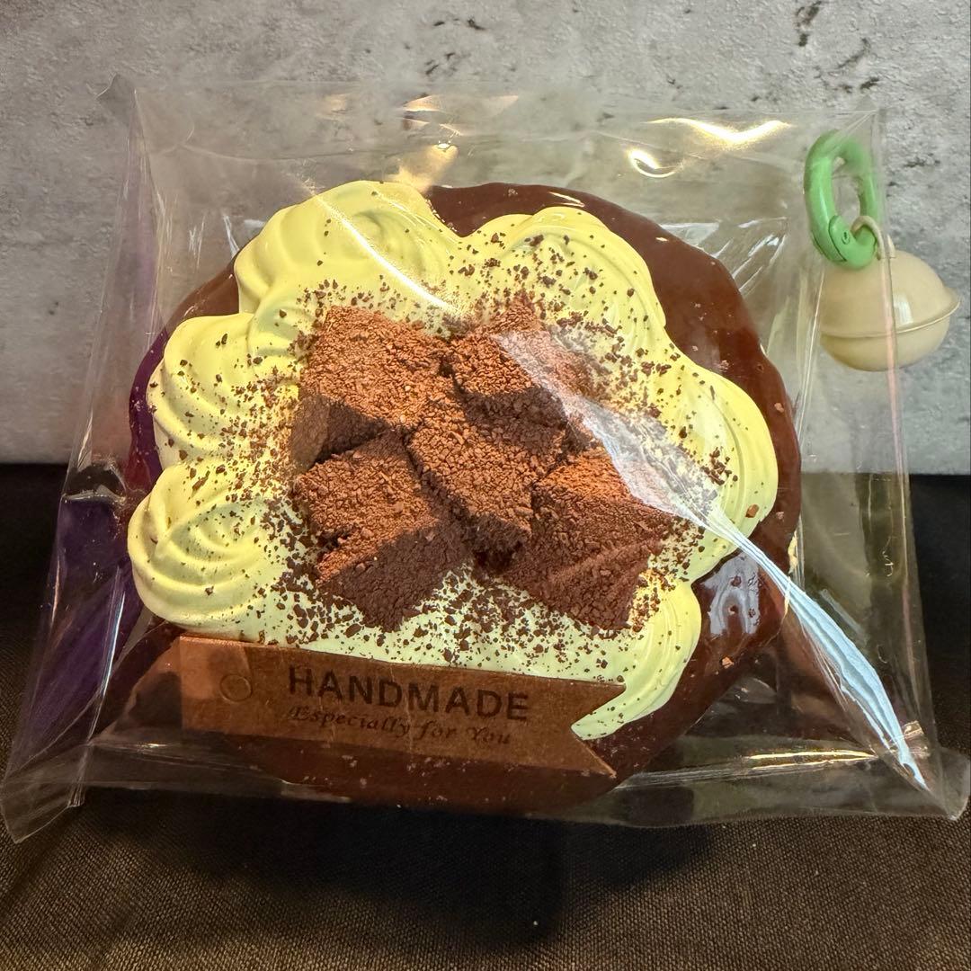 kikisquishy XLサイズ 抹茶ケーキ — image 4