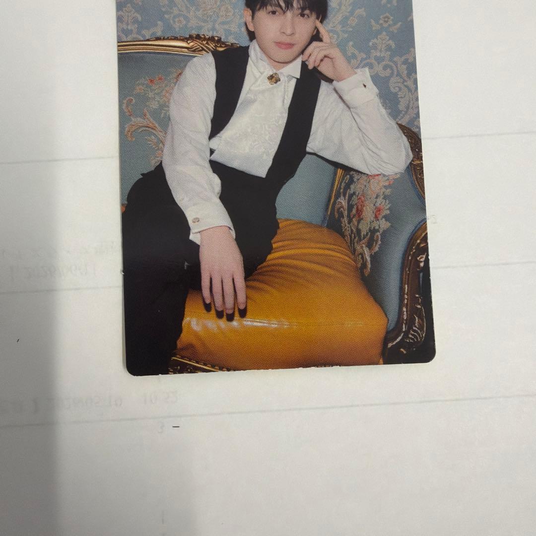 パーフェクトワンフォーカス トレカ フォトカード 吉田仁人 — image 3