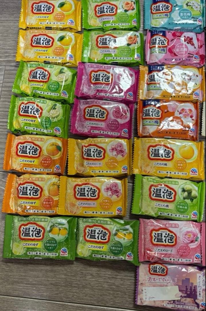 アース 温泡 入浴剤 桃 ゆず ローズ 桜 森 オレンジ ネロリ 梅 ミモザ — image 2