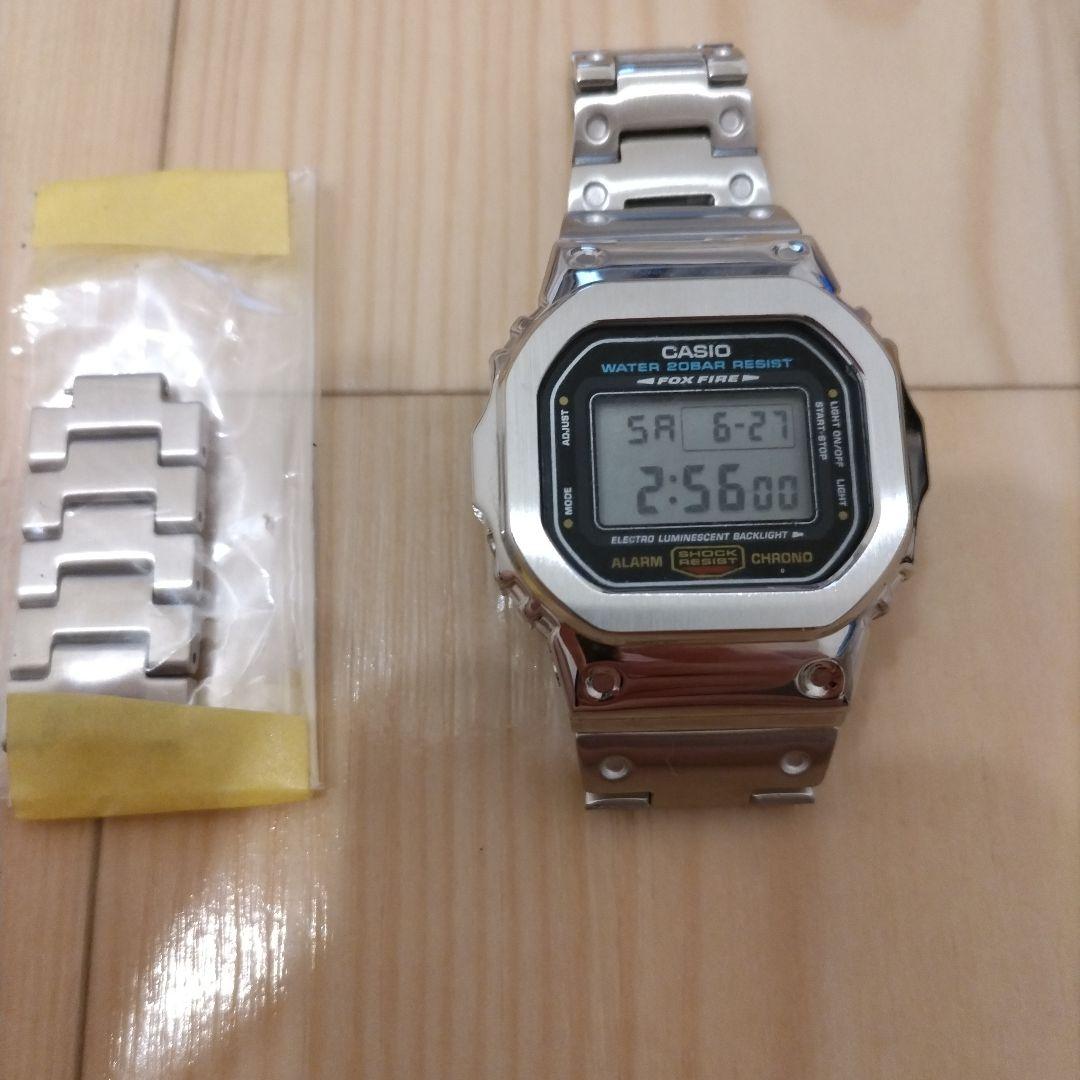 CASIO G-SHOCK DW-5600E ベゼルバンド新品 電池交換済 — image 2