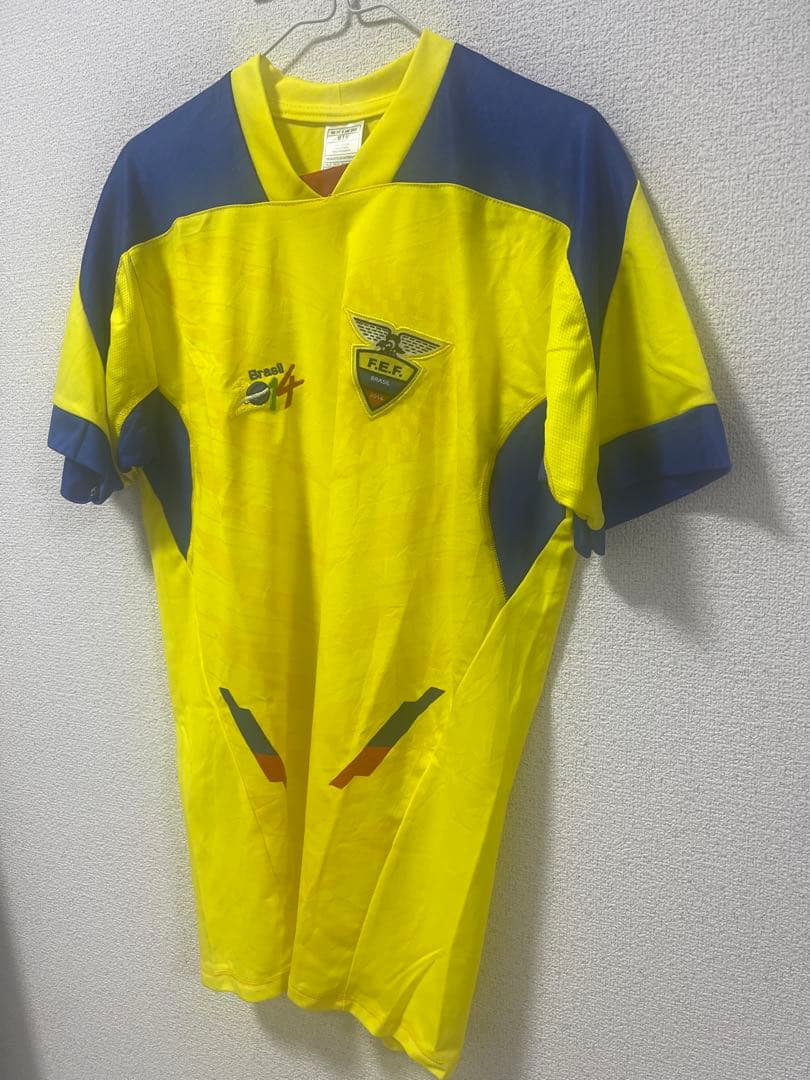⭐️Wカップイヤー⭐️エクアドル代表 サッカーシャツ イエロー — image 2