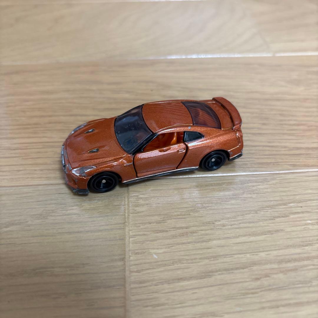 トミカ 日産 GT-R メタリックオレンジ — image 2