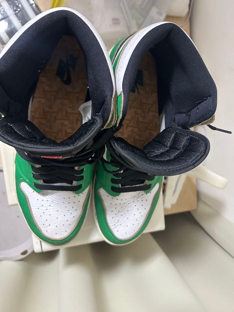 NIKE Air Jordan 1 High OG Lucky Green — image 5