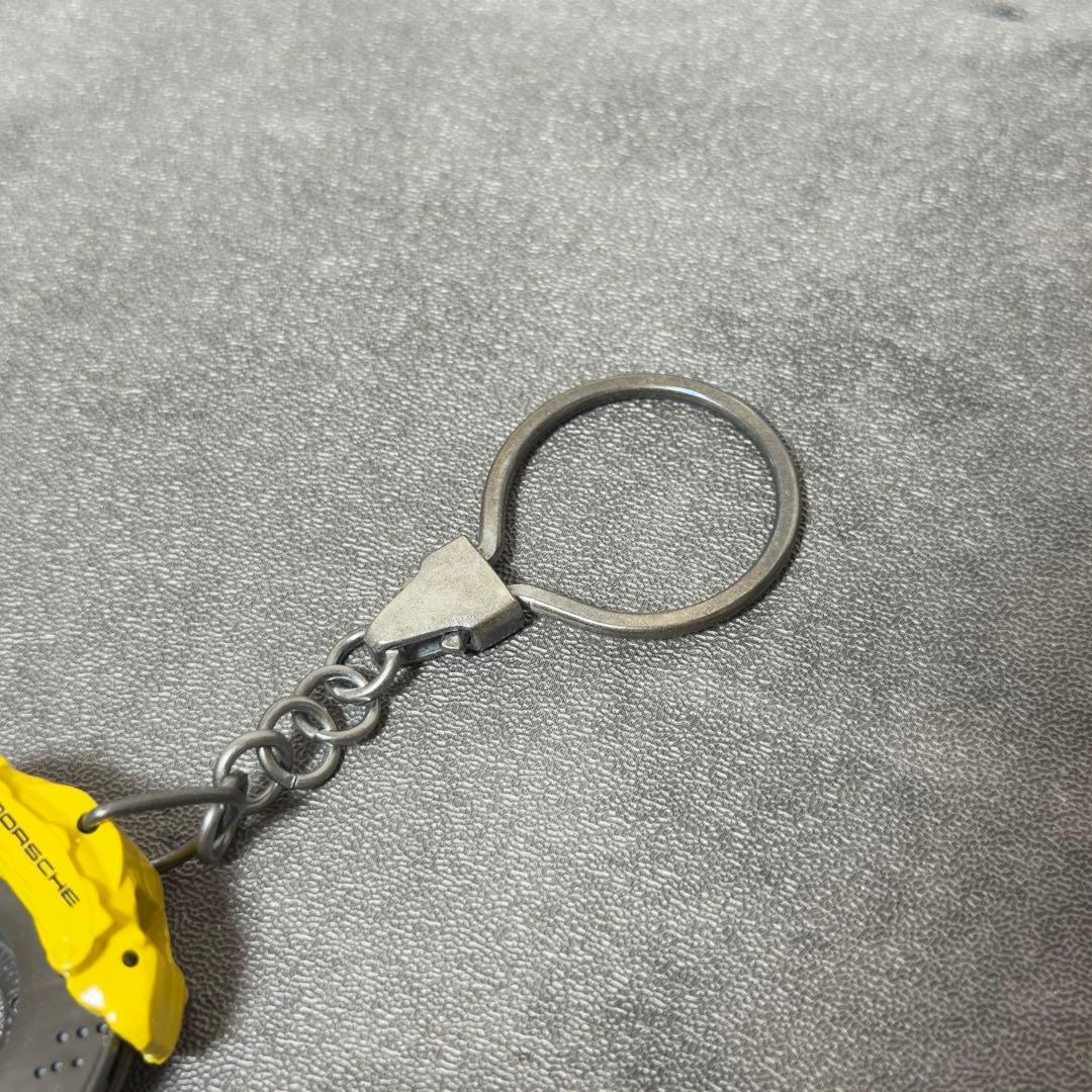 【極美品】Porsche ブレーキディスク キーホルダー イエロー — image 5