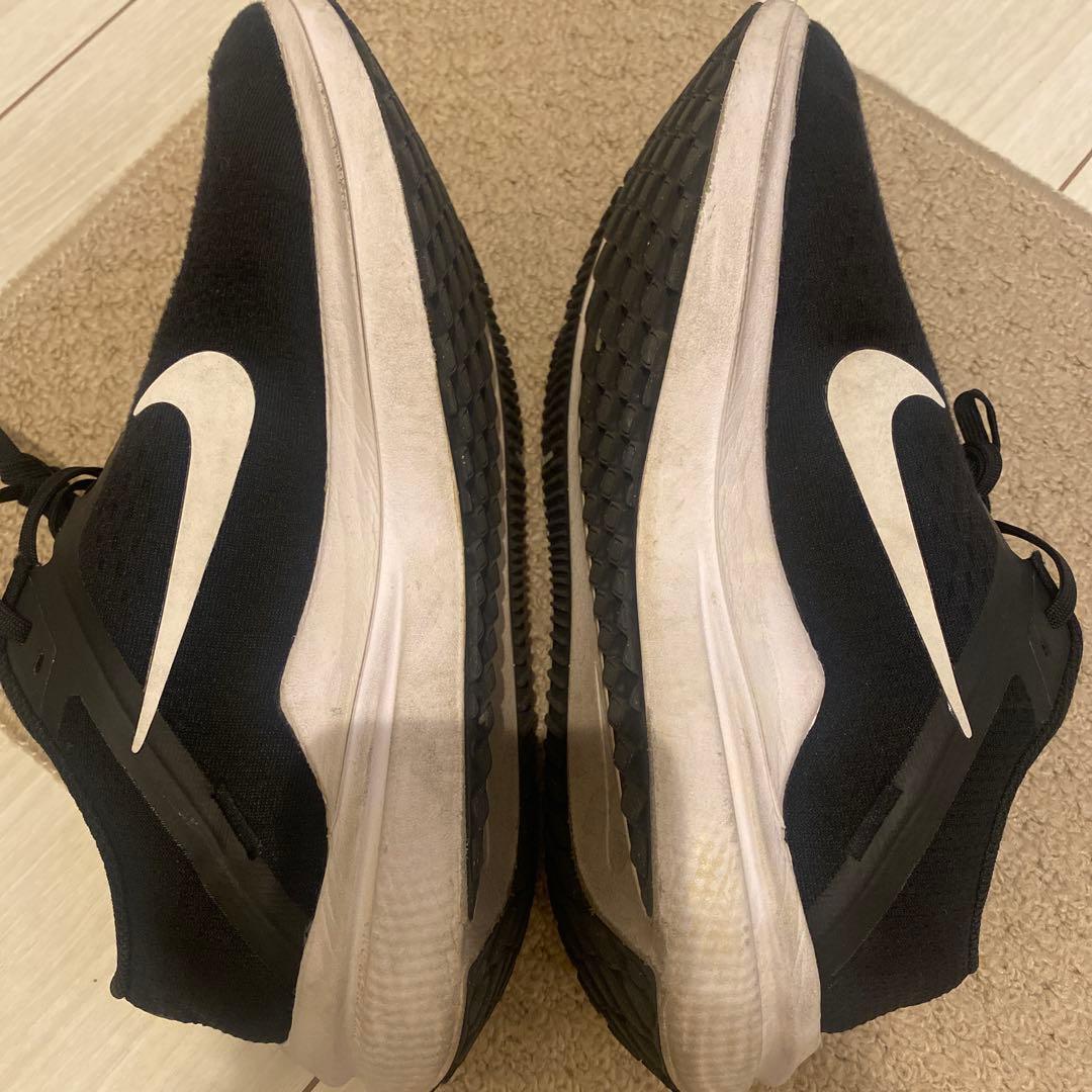 NIKE Winflo 10 ブラック 26センチ — image 3
