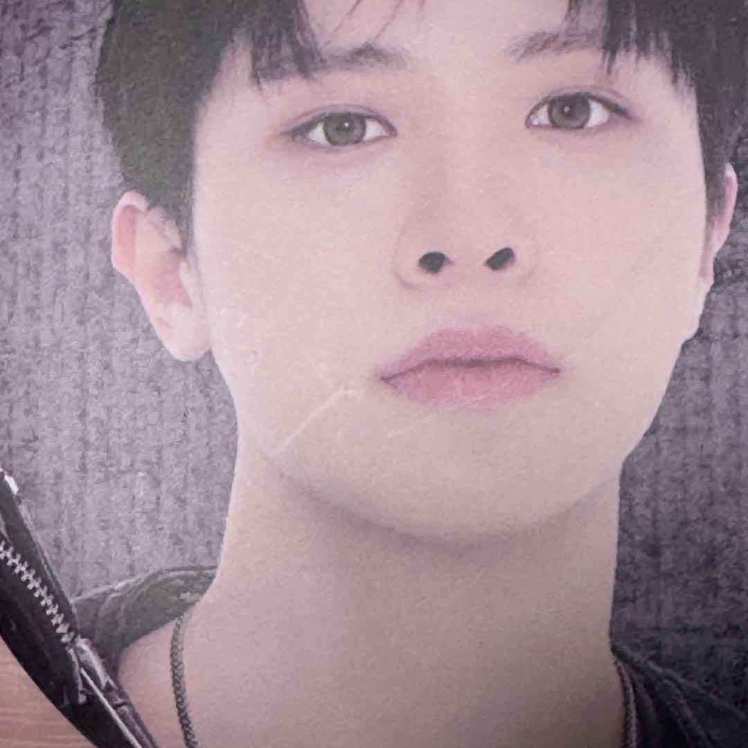TREASURE ジョンファン THE STAGE 缶バッジ JUNGHWAN — image 2