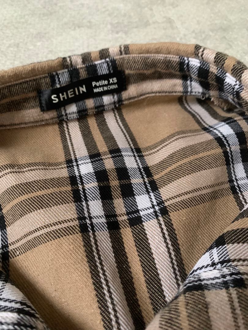 SHEIN チェック柄長袖 — image 4