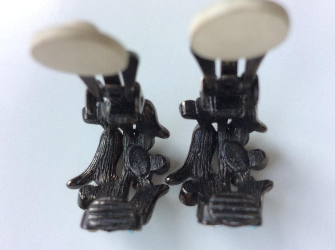 【値下】A-101GIVENCHYジバンシィ ラインストーン 石2種 イヤリング — image 4
