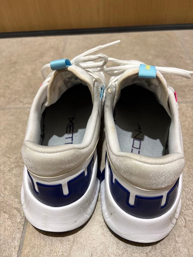 NIKE メトコン5 ホワイト ブルー — image 2