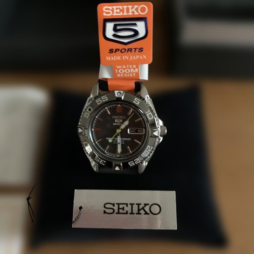 SEIKO 5 Sports 自動巻き腕時計 — image 2