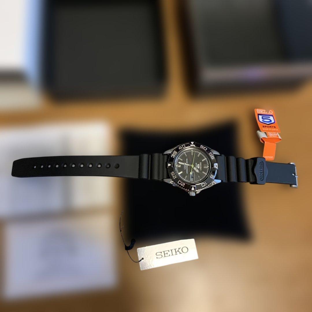 SEIKO 5 Sports 自動巻き腕時計 — image 4