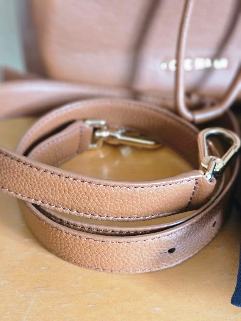 【美品】コール・ハーン　スモール バケット バッグ — image 5