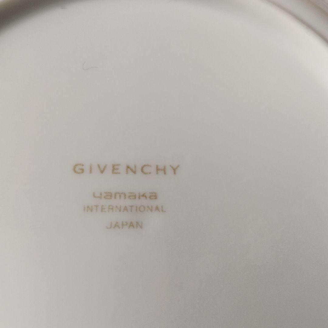 皿2枚セット　GIVENCHY — image 4