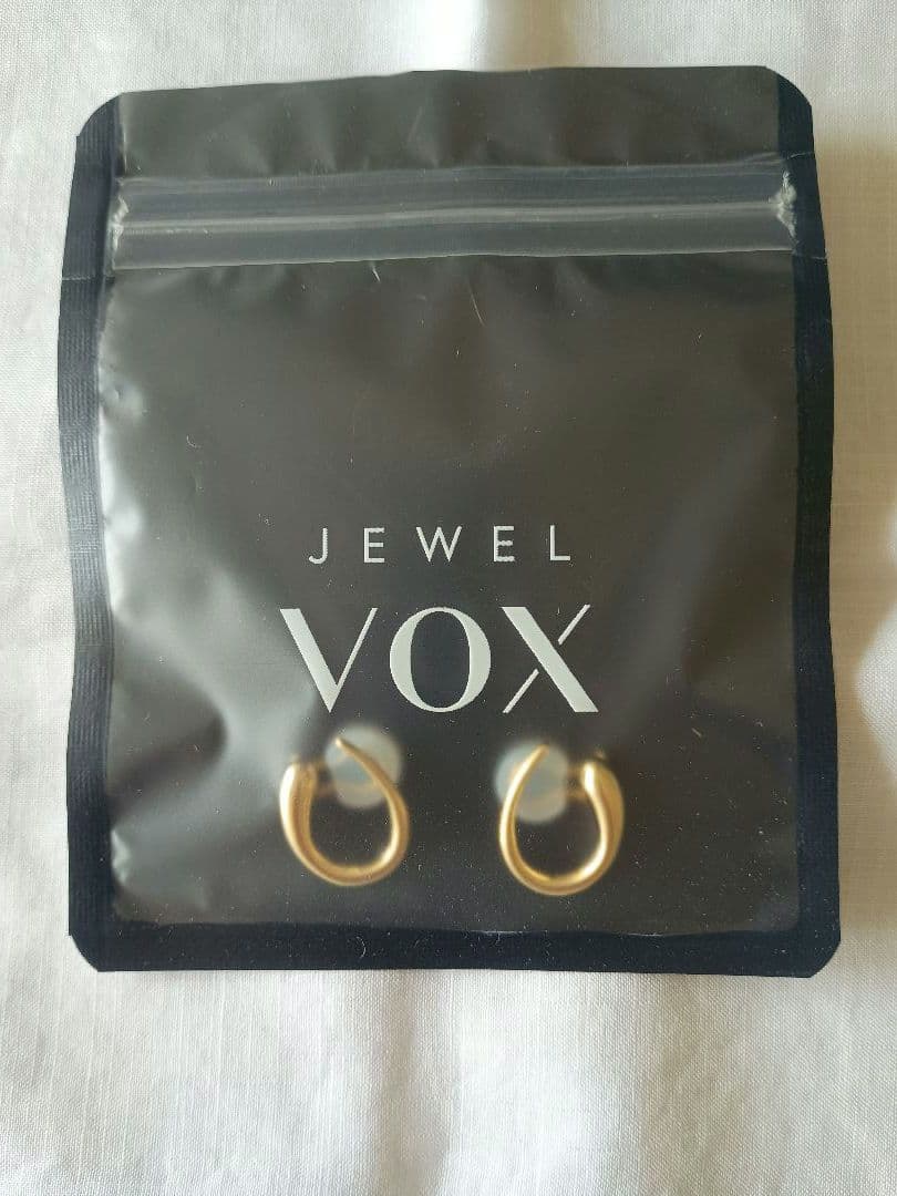 JEWEL VOX ゴールドカラー イヤリング — image 2