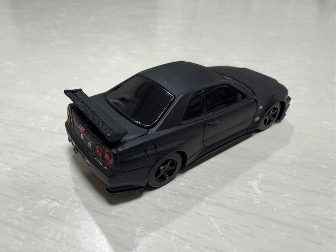 Nissan Skyline GT-R R34 ミニカー マットブラック — image 2
