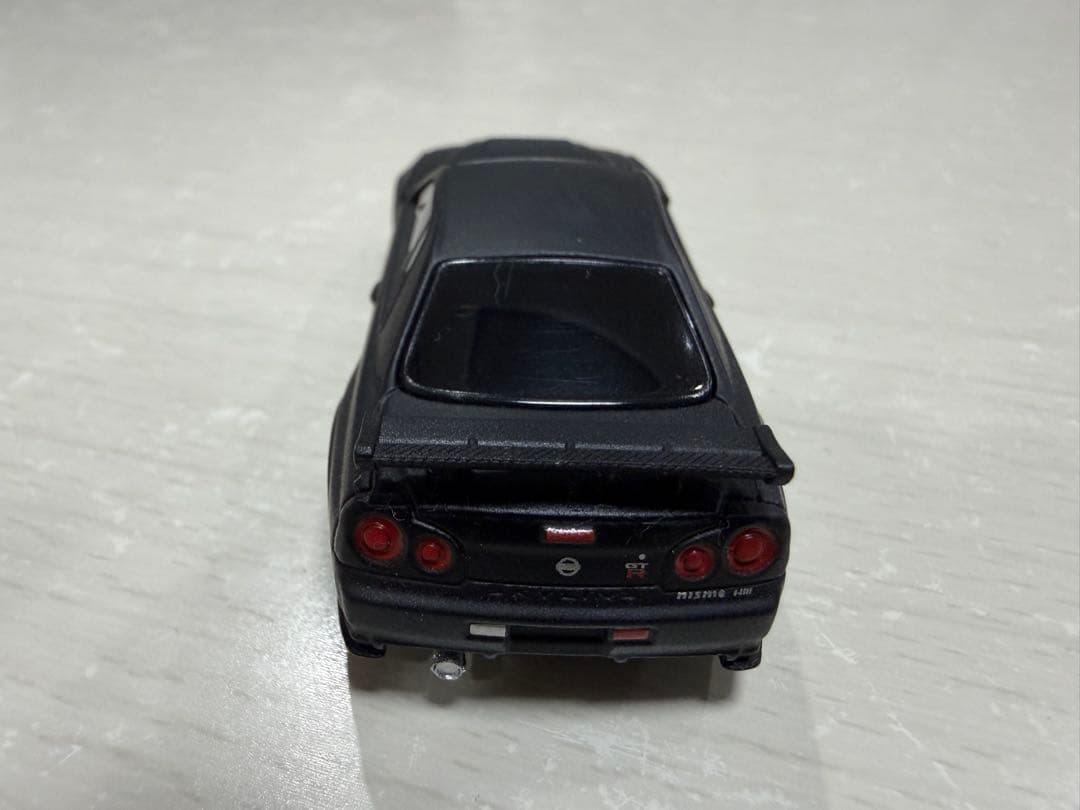 Nissan Skyline GT-R R34 ミニカー マットブラック — image 4