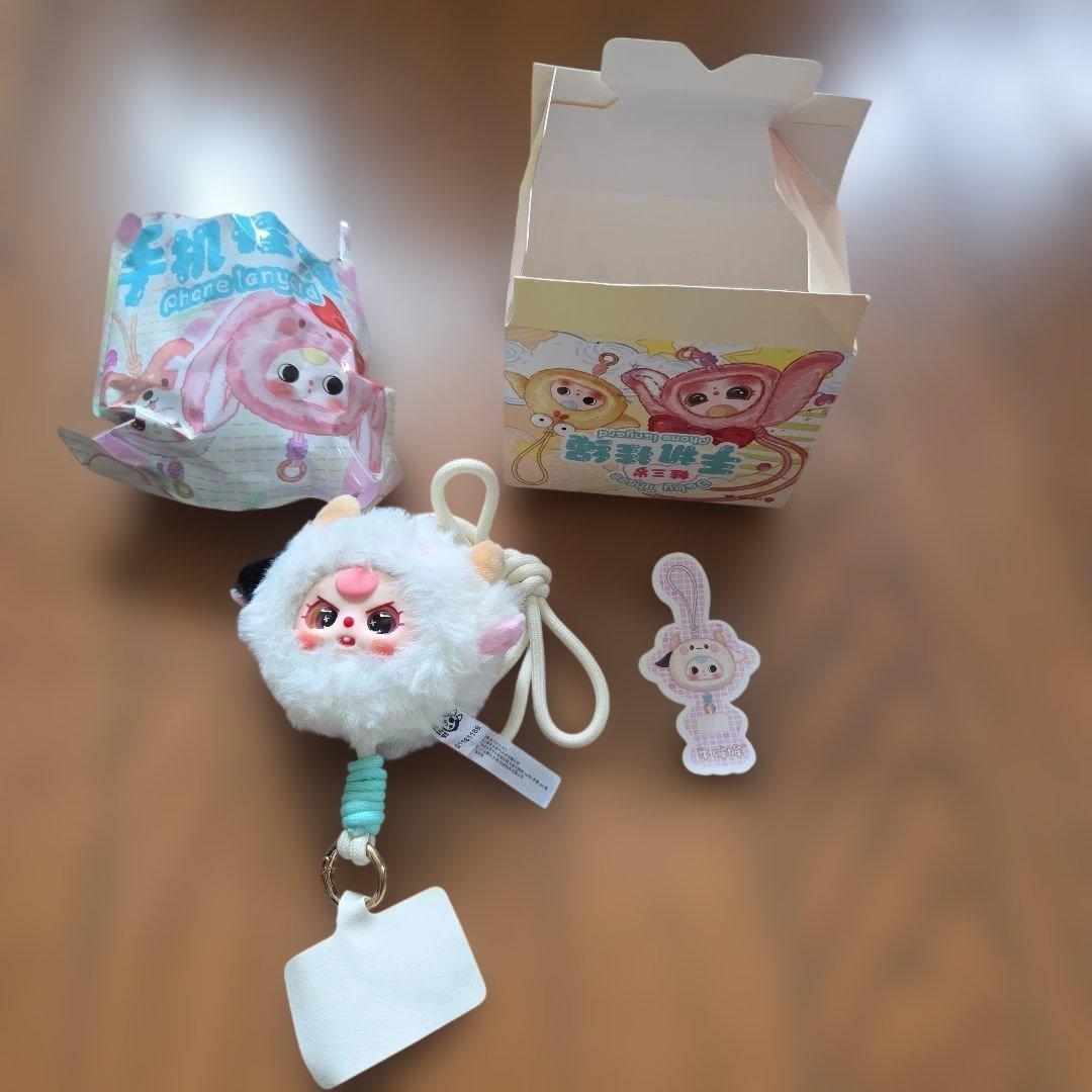 SALE‼️BabyTHREEスマホぬいぐるみストラップ牛 — image 3