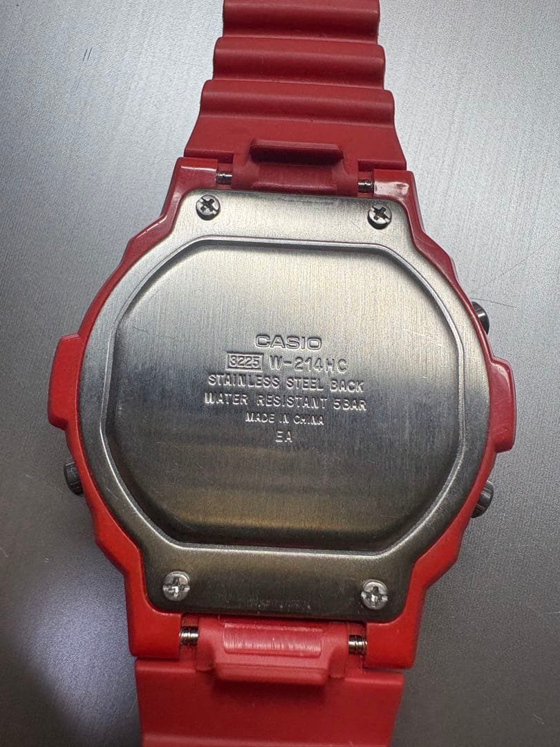 CASIO W-214HC デジタル腕時計 レッド 本体 — image 2