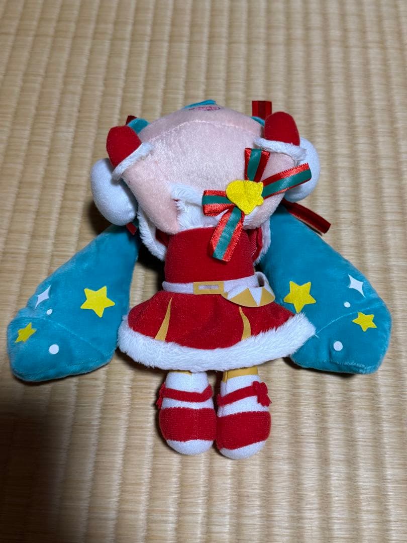 初音ミク 寝そべりぬいぐるみ クリスマス 2019 ウインク — image 3