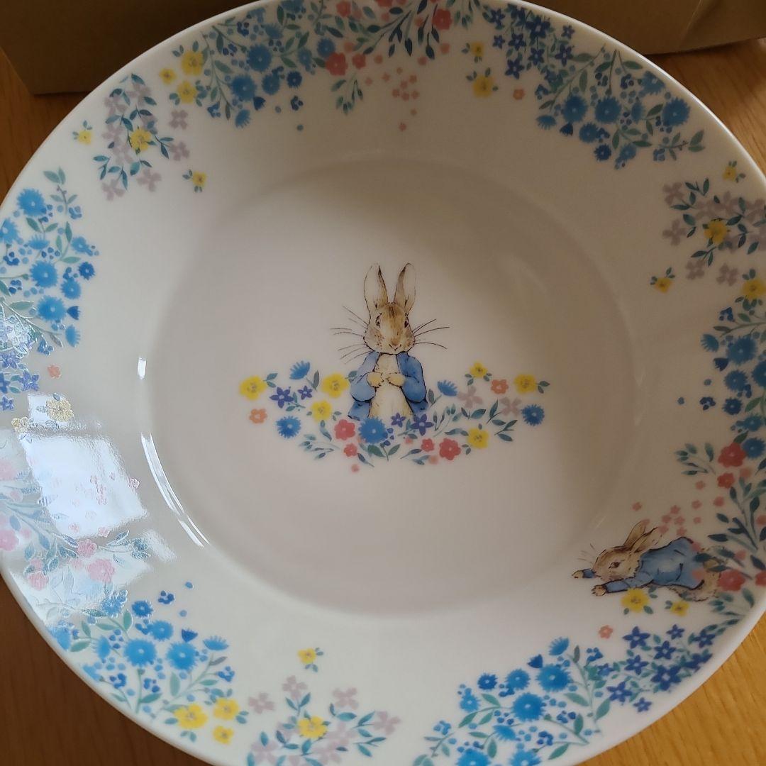 新品 未使用 Peter Rabbit 皿 プレート ブルー 青 花柄 三枚 — image 2