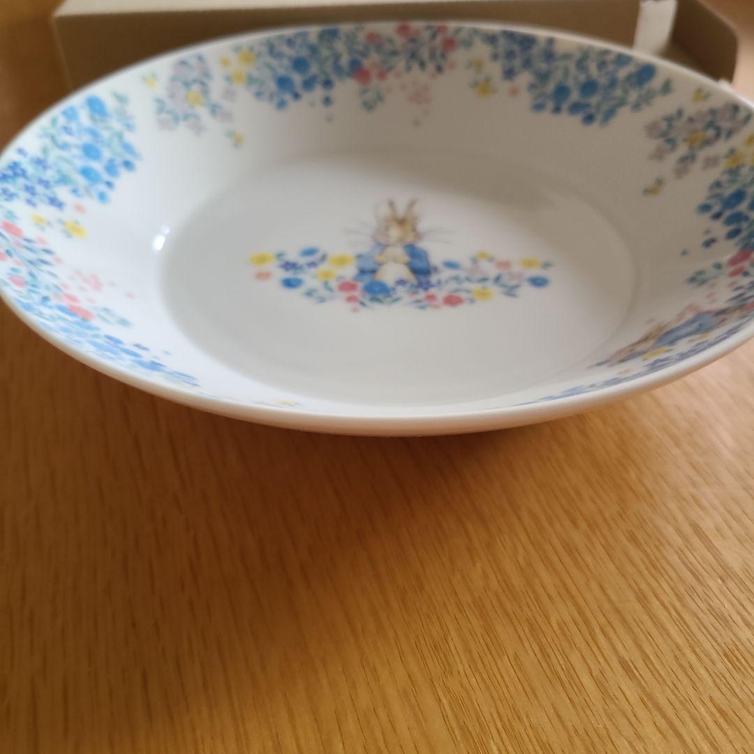 新品 未使用 Peter Rabbit 皿 プレート ブルー 青 花柄 三枚 — image 3
