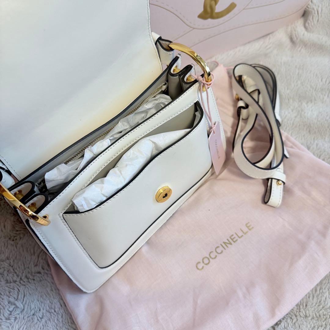 ✧新品✧ COCCINELLE ハンドバッグ ホワイト — image 4