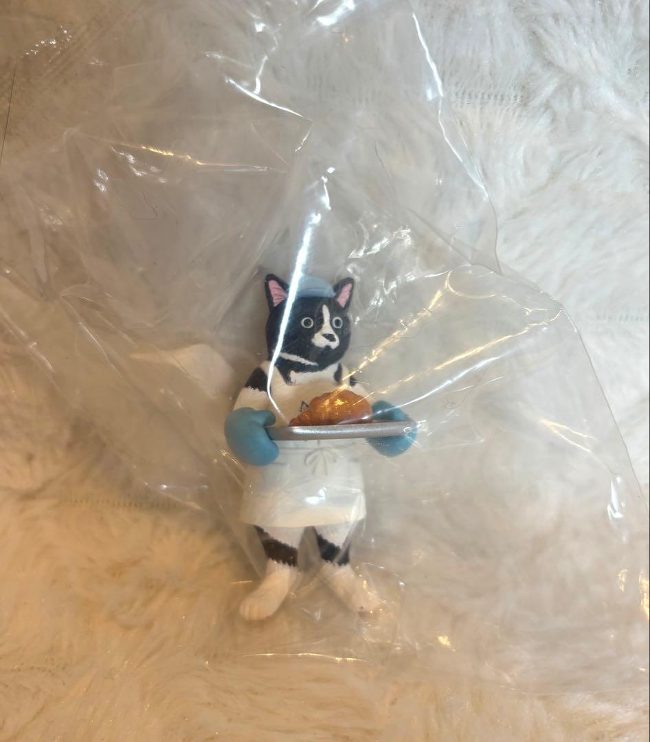 CAT & BAKES 9456 キャットベーカリーフィギュア クロワッサン職人 — image 2
