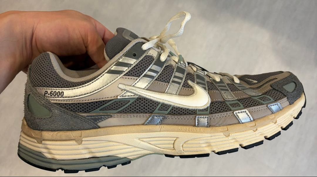 NIKE P-6000 グレー ベージュ スニーカー — image 4