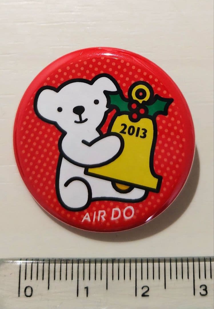 【美品・非売品】AIR DOベアドゥ 2013年 クリスマス限定 缶バッジ — image 2
