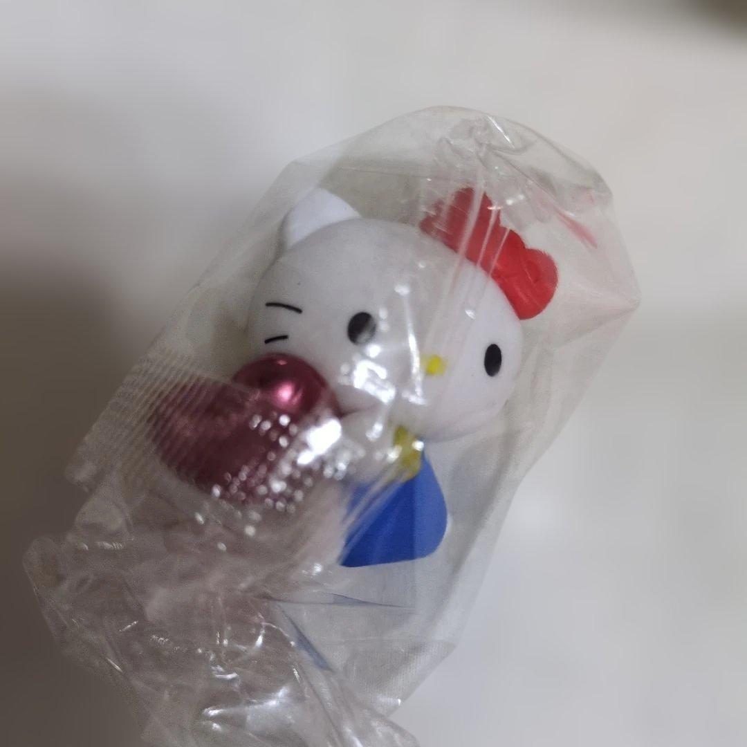 【未使用　新品】ハローキティ きらめきバルーンフィギュア — image 3
