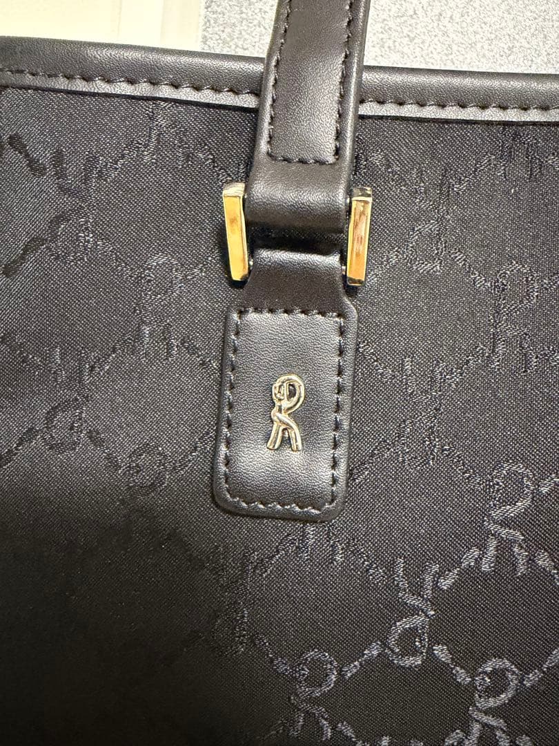 ロベルタ　Roberta di Camerino バッグ ブラック　総柄　ロゴ — image 2
