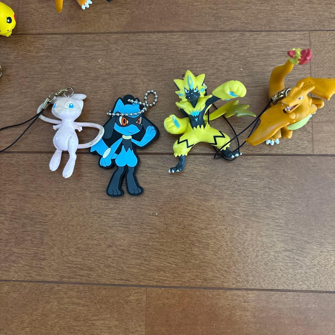 Pokémonポケモン　フィギュア　キーホルダー　まとめ売り　ミュウツーカビゴン — image 2