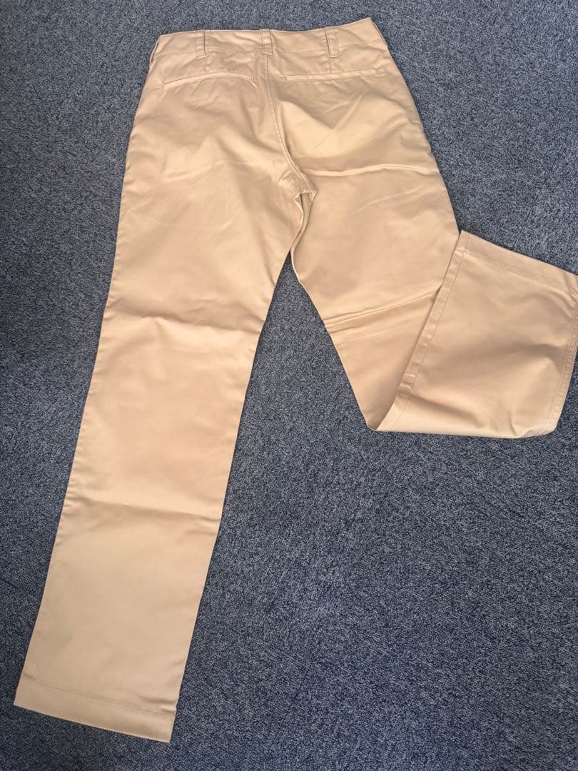 ベージュ スリムフィットパンツ S 股下78cm 最後の1着 — image 2
