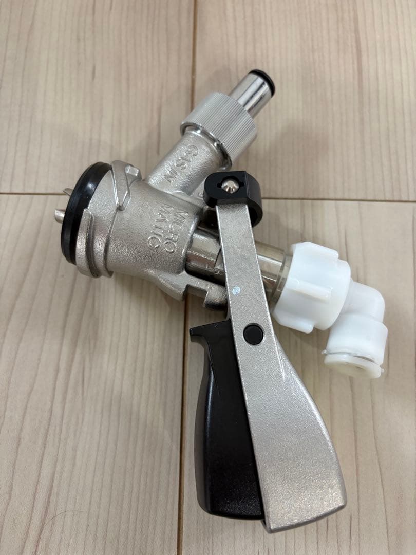 新品未使用 アサヒ ビールサーバーヘッド ディスペンスヘッド 黄ロゴ 業務用 — image 3