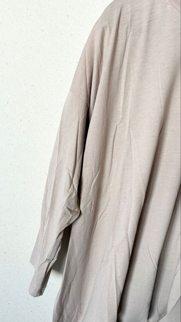 【完売品】【新品】裾タック　ロンT 長袖　神戸レタス　モカベージュ — image 3